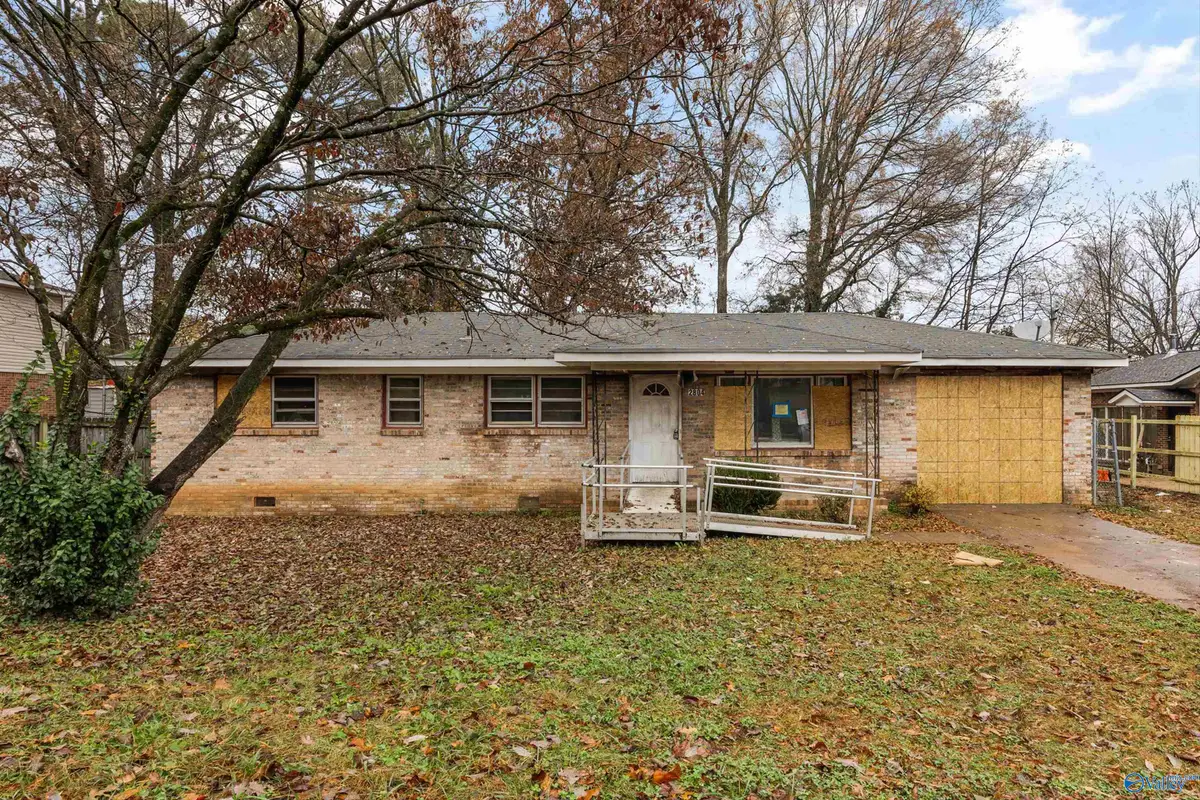 2804 Sparkman Drive, Huntsville, AL 35810 - Image #1