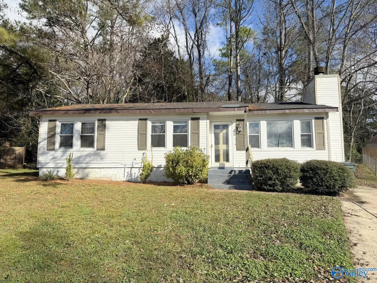 2901 Cochise Circle Nw, Huntsville, AL 35810 - Image #1