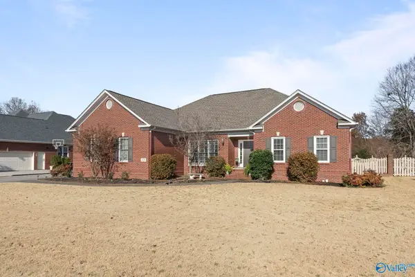 2429 Audubon Lane Se, Owens Cross Roads, AL 35763