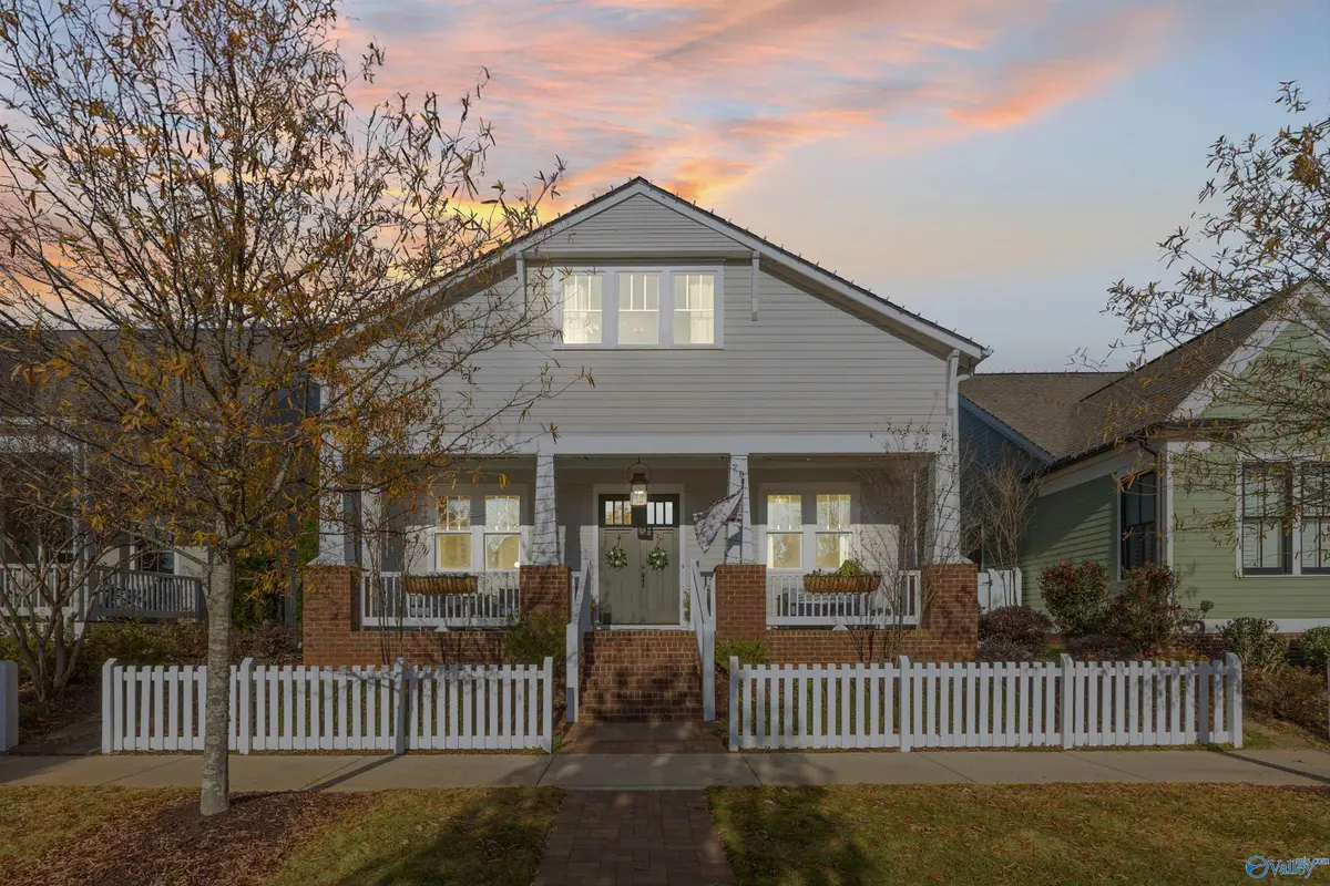 78 Hillcrest Avenue Nw, Huntsville, AL 35806 - Image #1