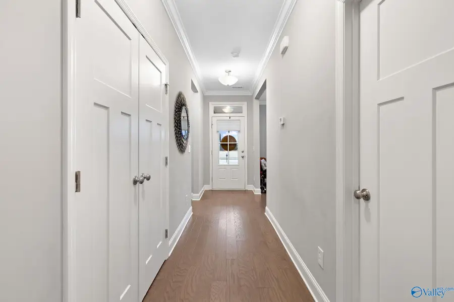 217 Willow Bank Circle, Decatur, AL 35603 - Image #3