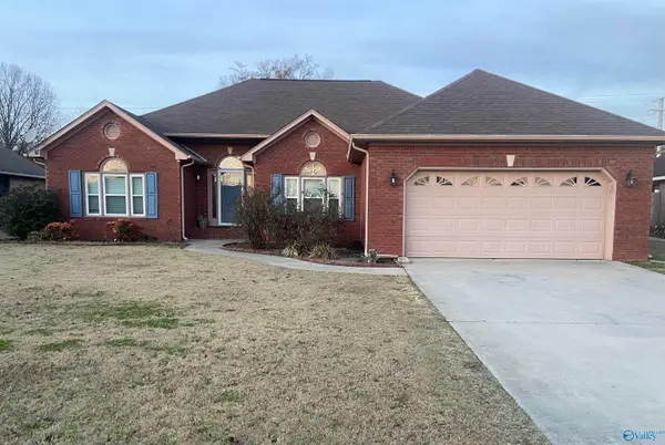 2422 SW Alexandria Street, Decatur, AL 35603