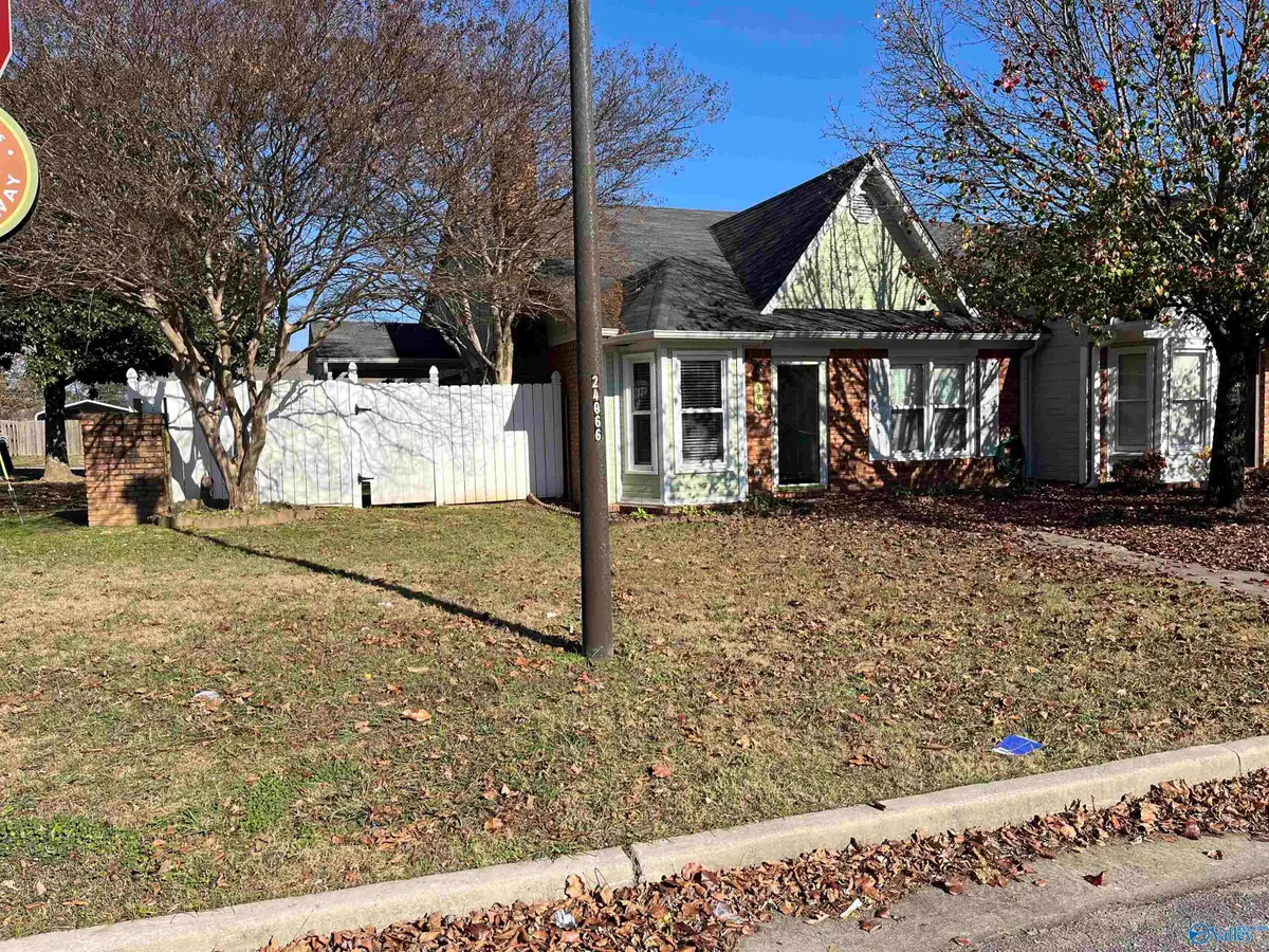 340 Shadow Pointe Drive, Decatur, AL 35601 - Image #1