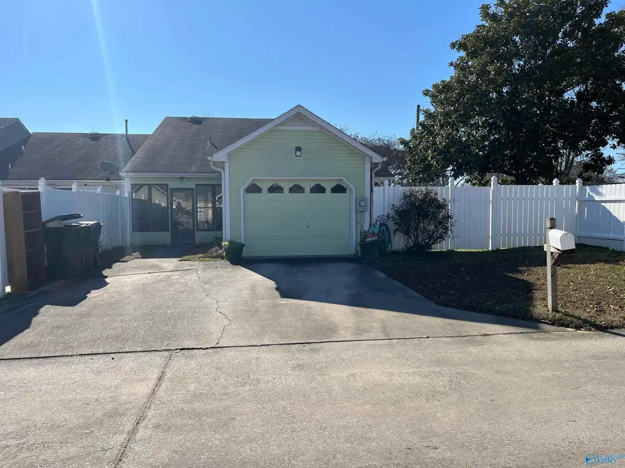 340 Shadow Pointe Drive, Decatur, AL 35601 - Image #3