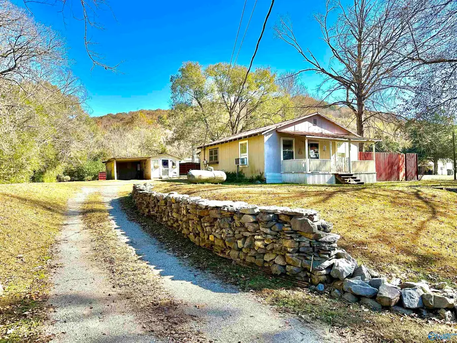 140 Happiness Drive, Scottsboro, AL 35768 - Image #2