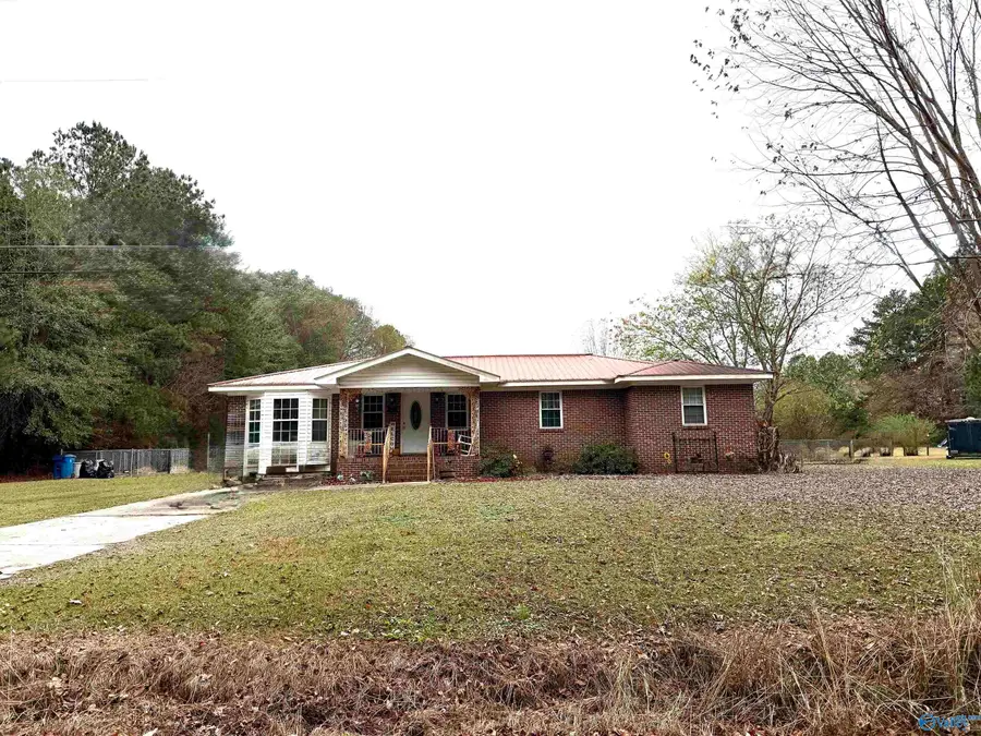1980 Riddles Bend Road, Rainbow City, AL 35906 - Image #2