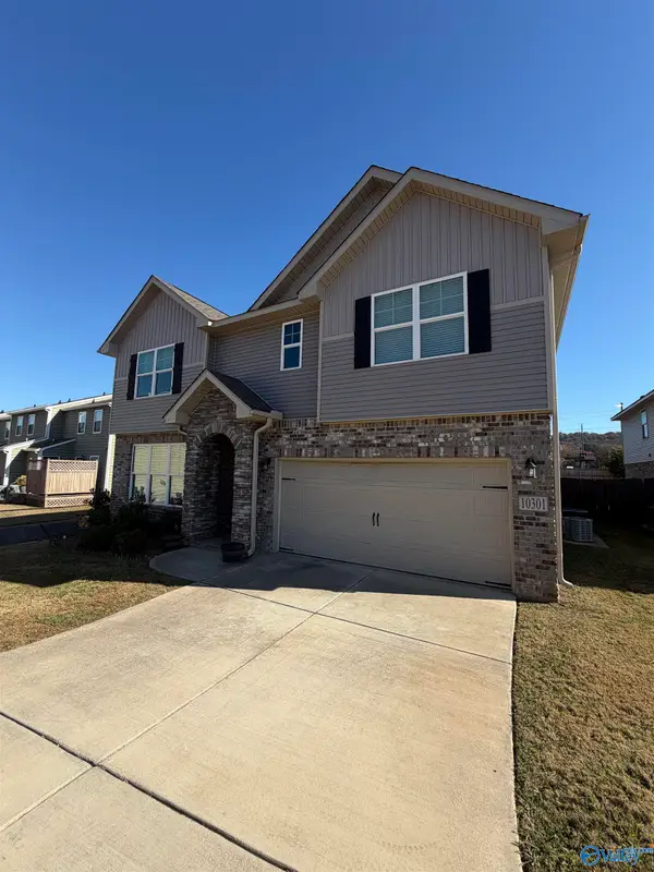 10301 Drymen Street Sw, Huntsville, AL 35803