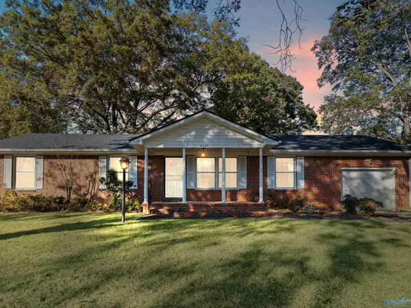 2102 South Park Boulevard, Huntsville, AL 35803