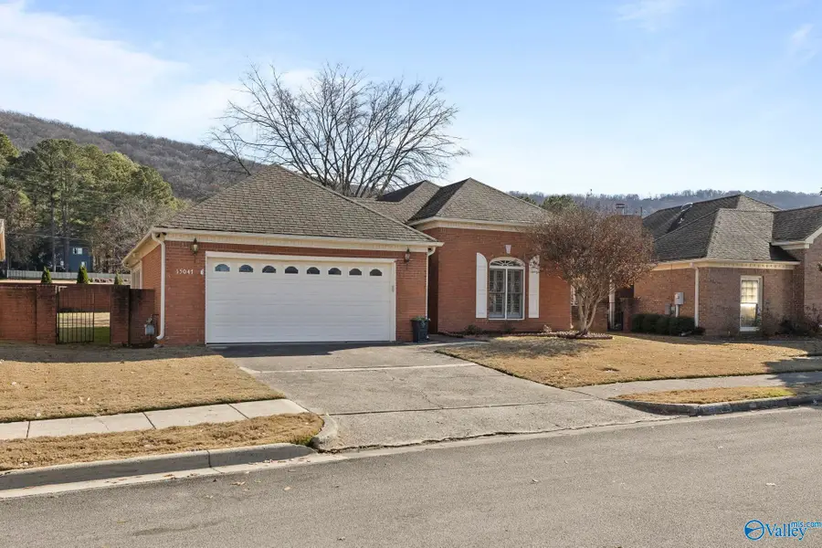 15047 Ashmont Blvd Se, Huntsville, AL 35803 - Image #3