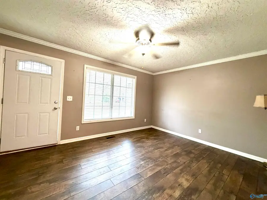 652 Jackson Trail Sw, Attalla, AL 35954 - Image #2