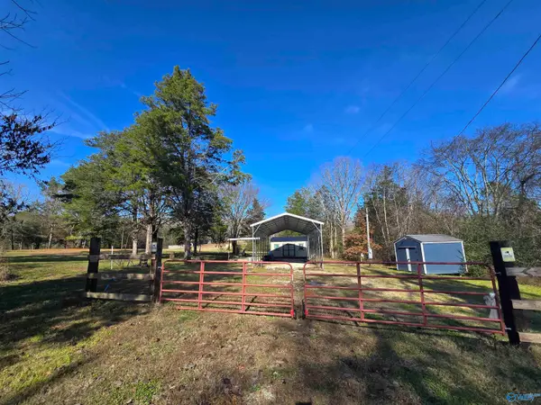 4378 Cathedral Caverns Road, Woodville, AL 35776