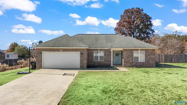 150 Kaylee Loop Road, Hartselle, AL 35640