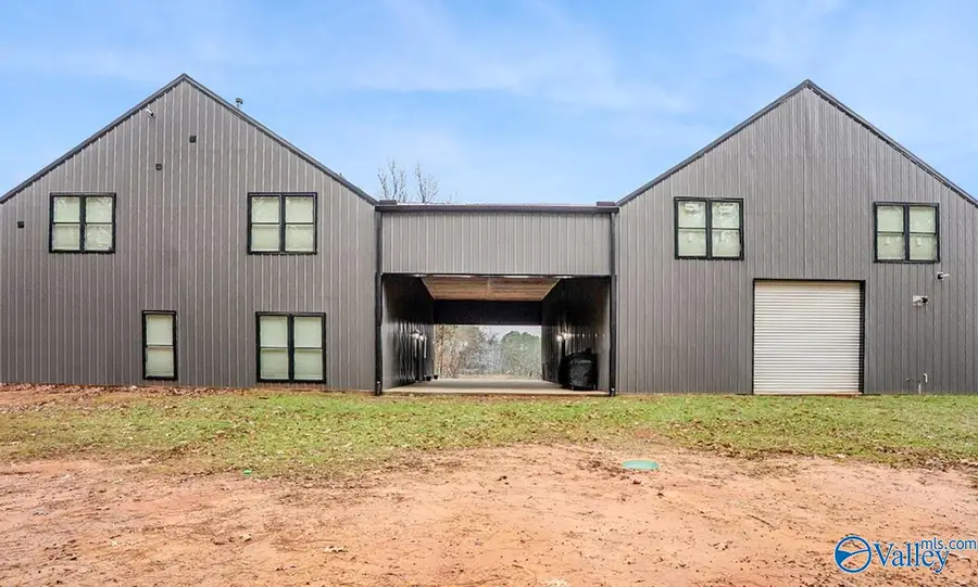 4536 Danville Road Sw, Decatur, AL 35603 - Image #2