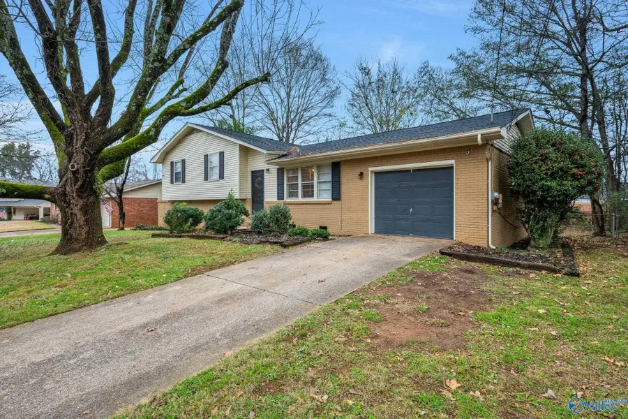 9021 Craigmont Road Sw, Huntsville, AL 35802 - Image #3