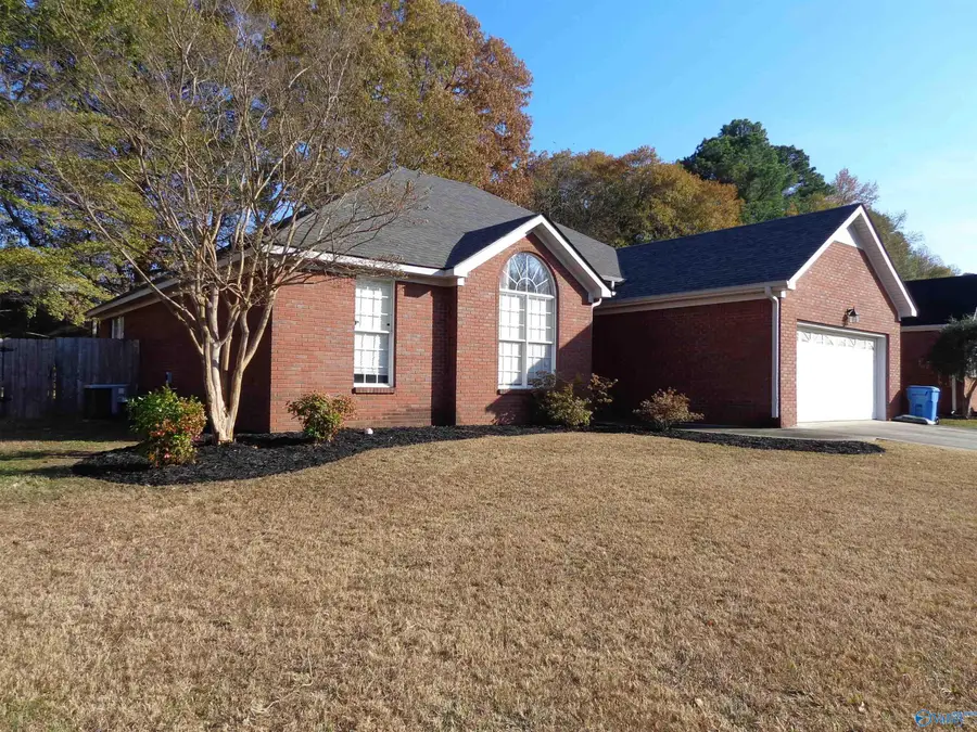 902 Bellemeade Street, Hartselle, AL 35640 - Image #2