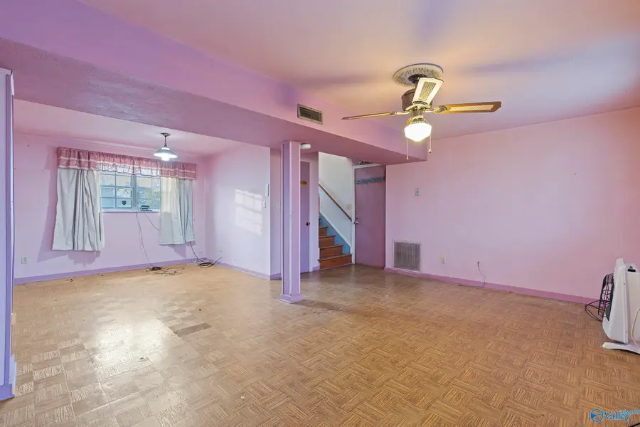 3933 Mccalley Place Sw, Huntsville, AL 35805 - Image #3