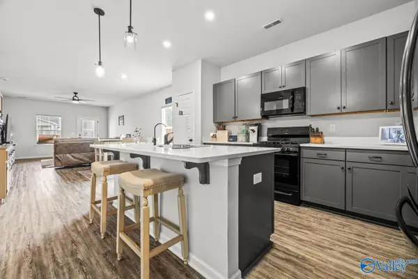 211 Fairbrook Drive, New Market, AL 35761