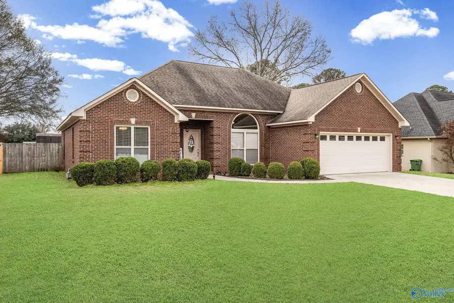 1304 Gypsy Trail Sw, Hartselle, AL 35640 - Image #2