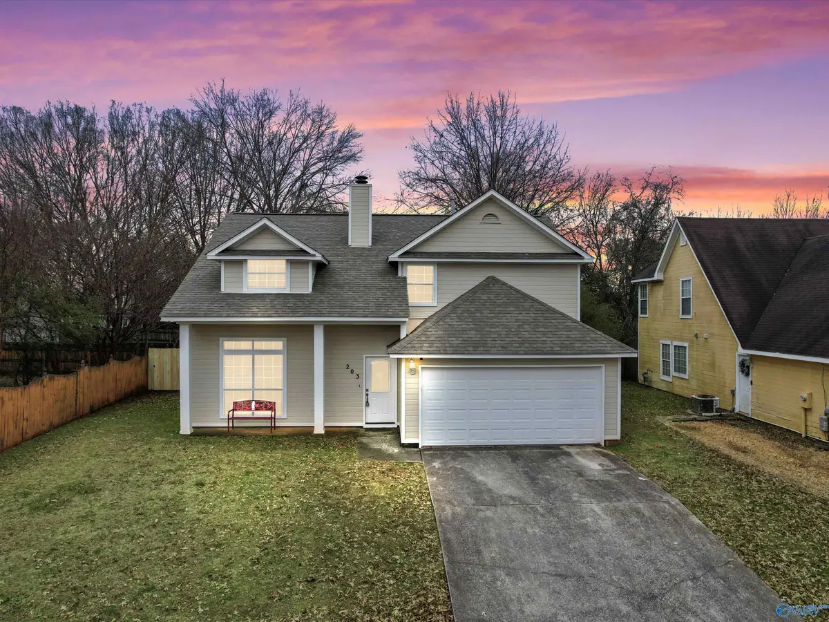203 Brushcreek Drive Sw, Huntsville, AL 35824 - Image #1