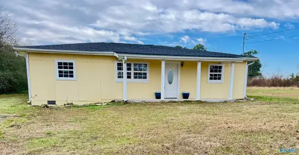 126 County Road 396, Grove Oak, AL 35975