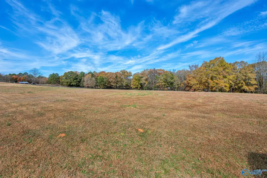 323 Beshears Drive Se, Huntsville, AL 35803 - Image #2