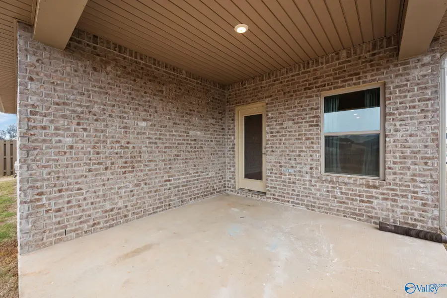 14542 Willow Rose Lane, Athens, AL 35613 - Image #3