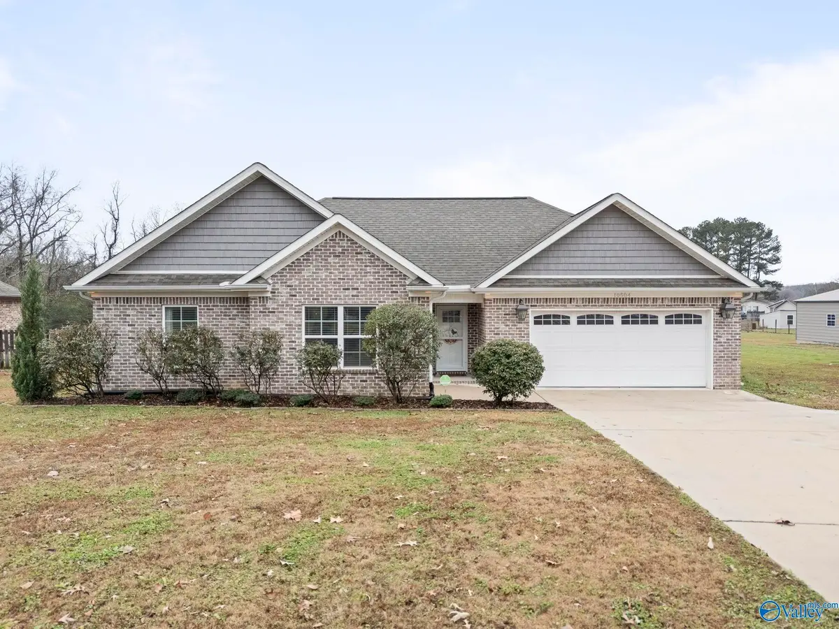 10504 Wall Triana Hwy, Toney, AL 35773 - Image #1