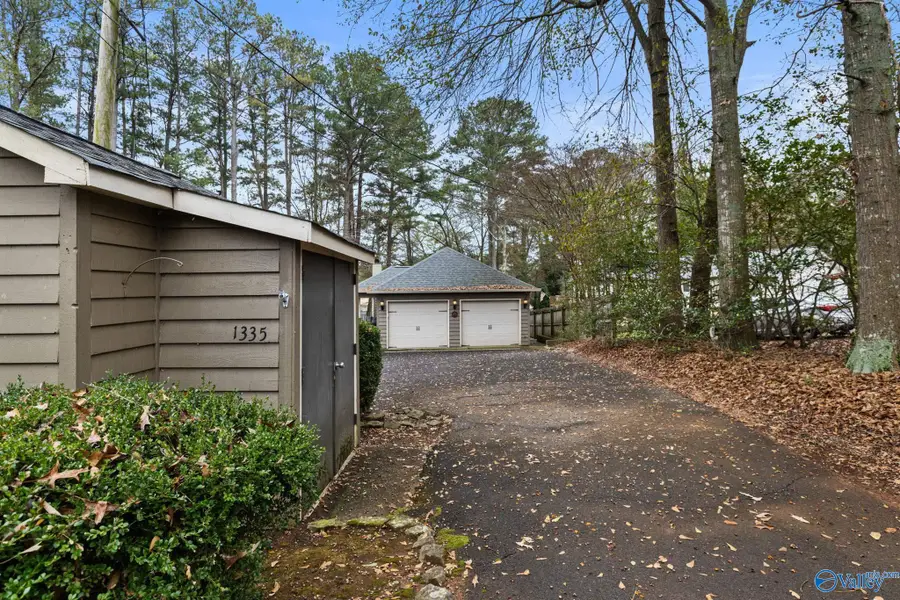 1335 Point Of Pines, Guntersville, AL 35976 - Image #2