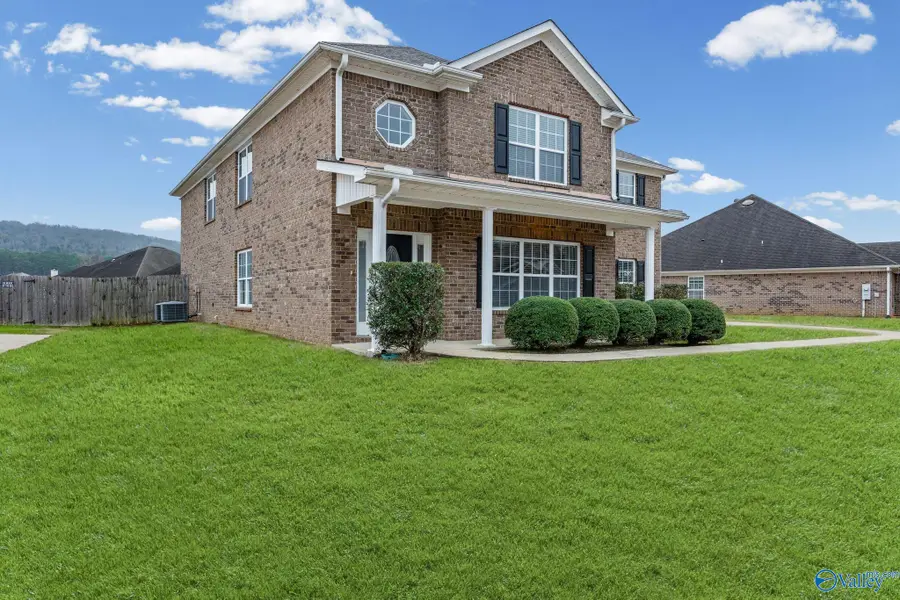 2724 Slate Drive, Huntsville, AL 35803 - Image #3