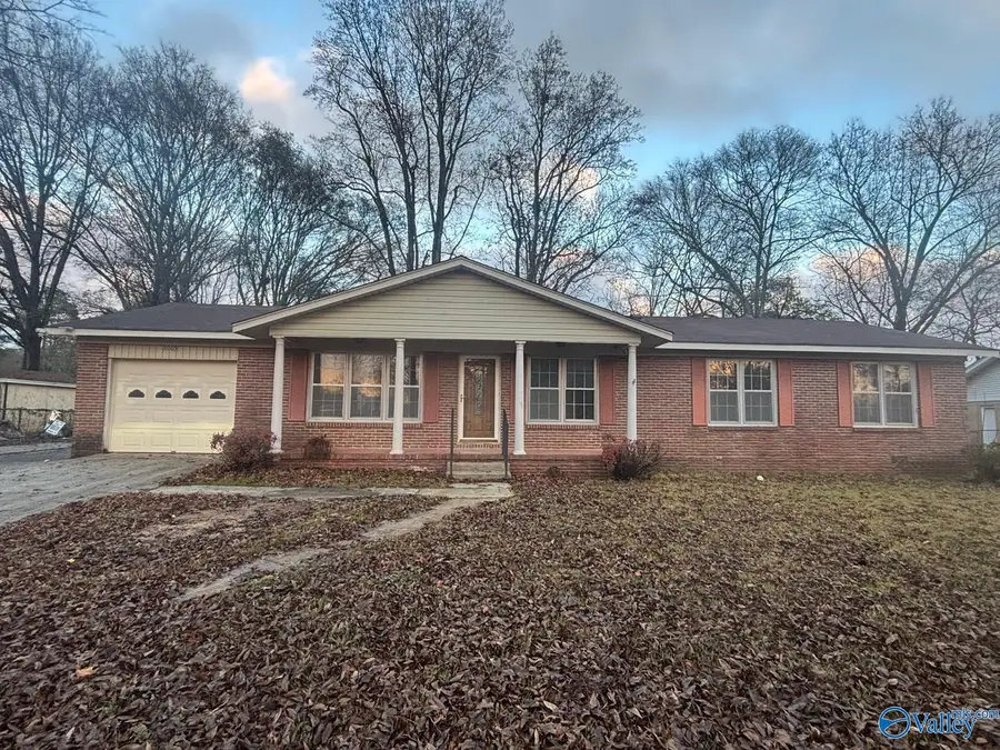 10005 SE Lily Flagg Circle, Huntsville, AL 35803 - Image #2