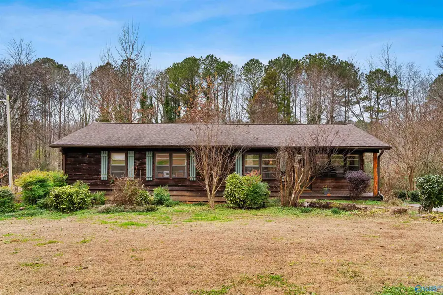 417 Mcfoilton Lane, Scottsboro, AL 35768 - Image #2