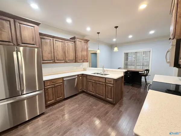 626 Berry Hill Lane, Arab, AL 35016