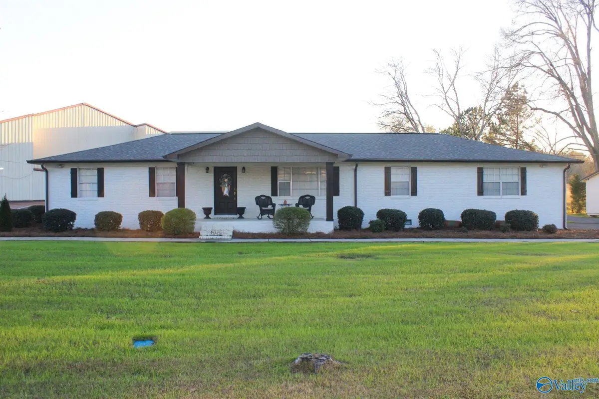 202 Helen Street, Rainbow City, AL 35906 - Image #1
