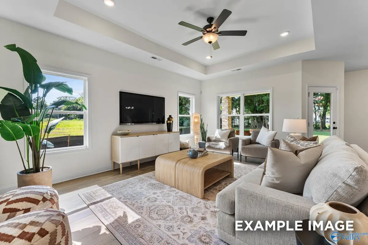 3707 Jaguar Way Nw, Huntsville, AL 35810 - Image #1