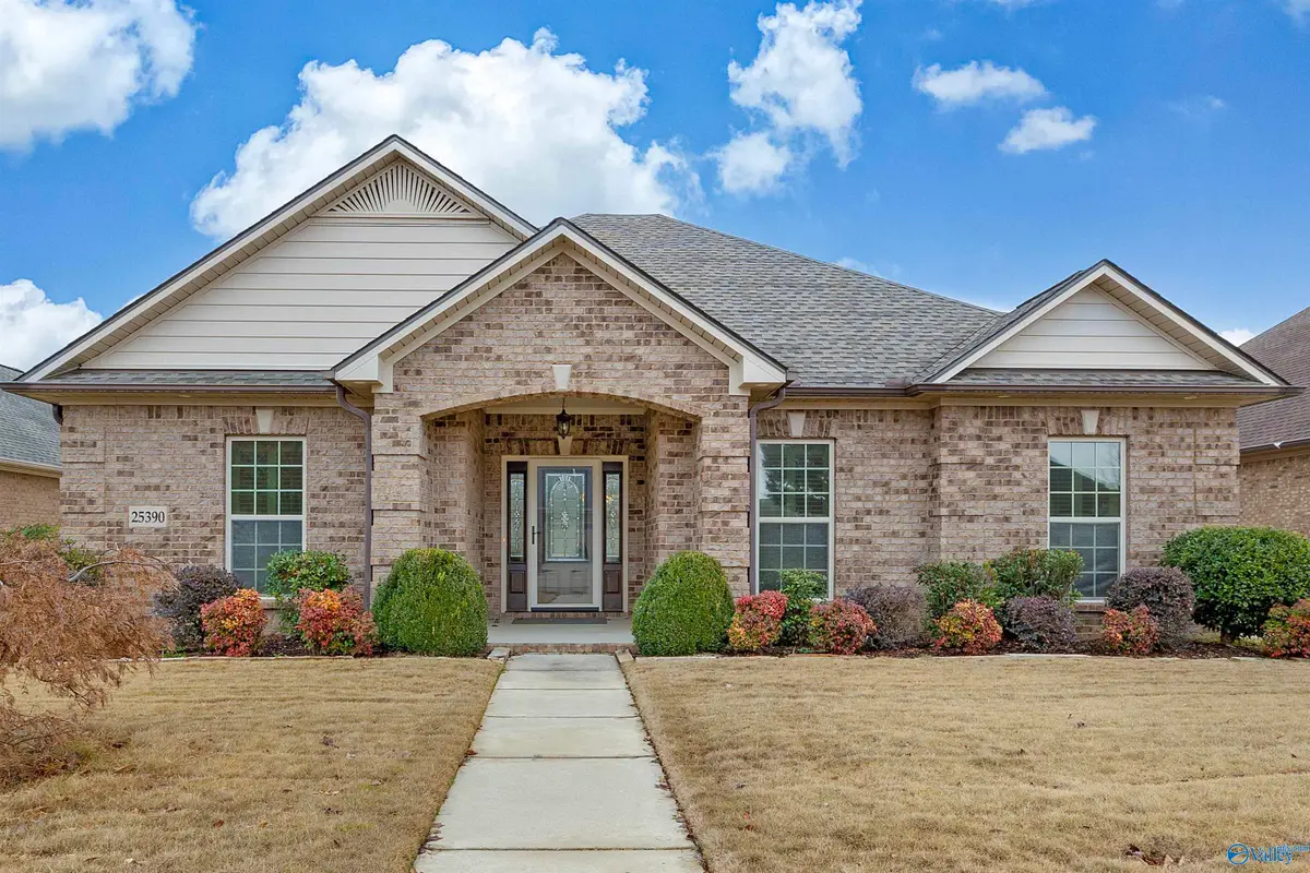 25390 Castlebury Drive, Athens, AL 35613 - Image #1