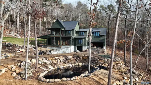 76 Waterfowl Way, Guntersville, AL 35976