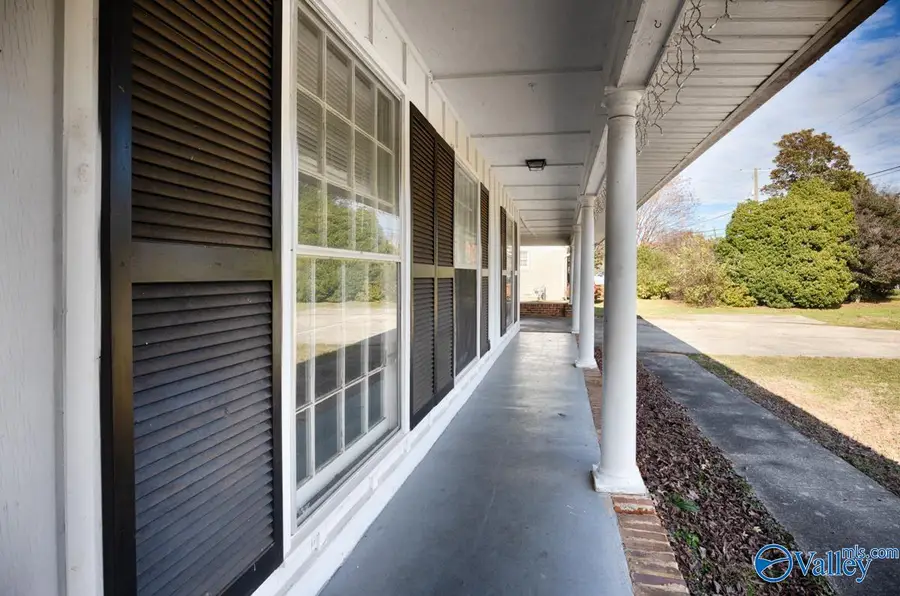 3306 Whitesburg Drive, Huntsville, AL 35802 - Image #3