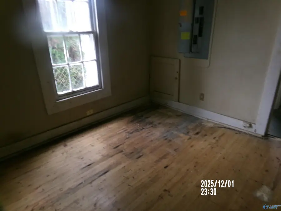 906 N Jefferson Street, Athens, AL 35611 - Image #3