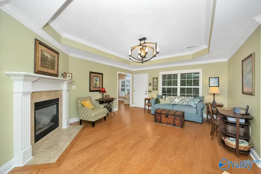 55 Moore Farm Circle Nw #55, Huntsville, AL 35806 - Image #2