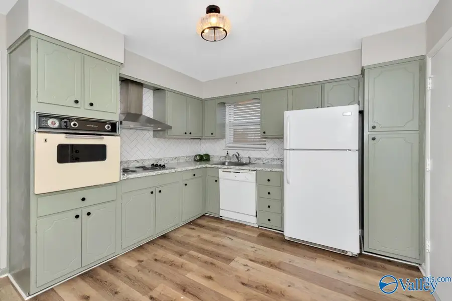 1204 Willowbrook Drive Se #APT C, Huntsville, AL 35802 - Image #2