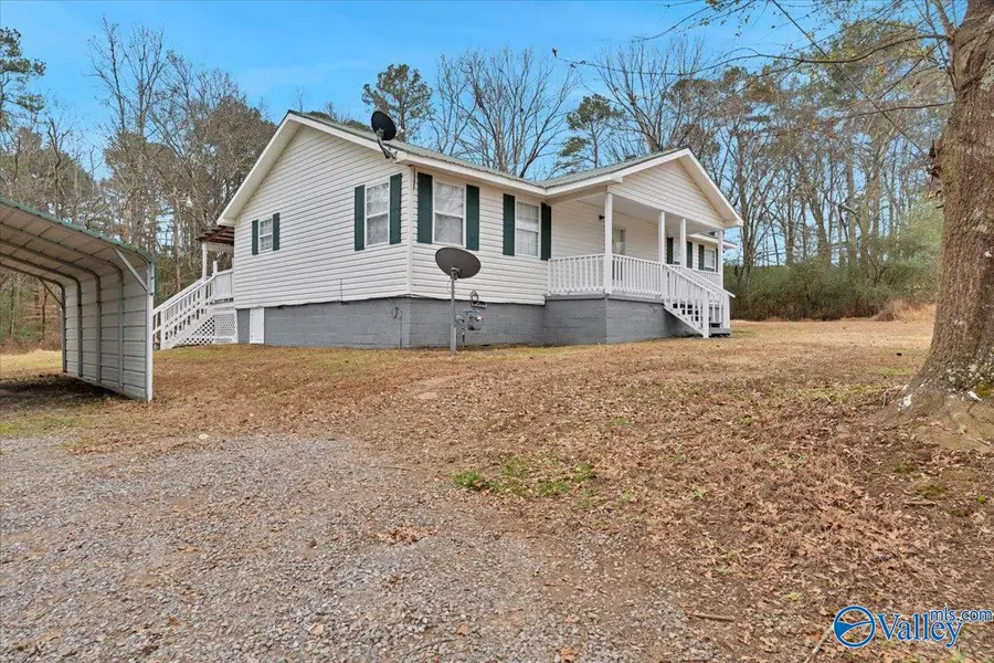 7048 Apple Grove Road, Baileyton, AL 35019 - Image #2