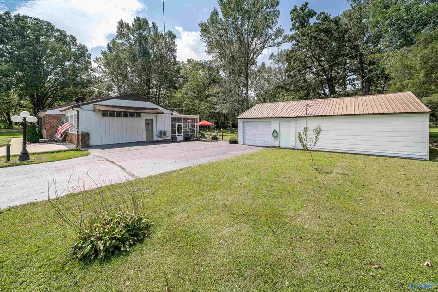 201 Puckett Road Sw, Hartselle, AL 35640 - Image #3