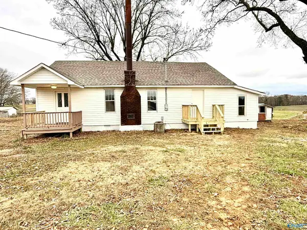 53 County Road 459, Crossville, AL 35962