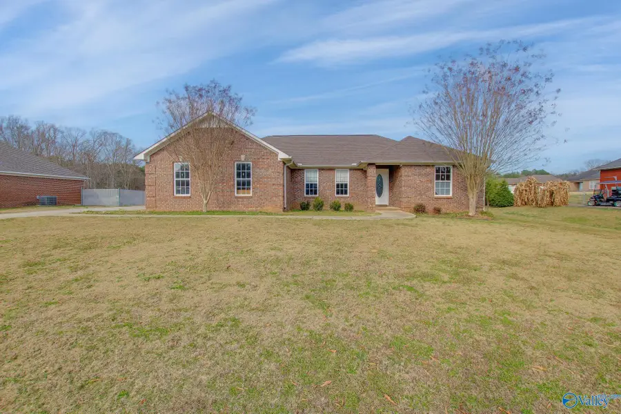 40 Kaylee Loop Road, Hartselle, AL 35640 - Image #2