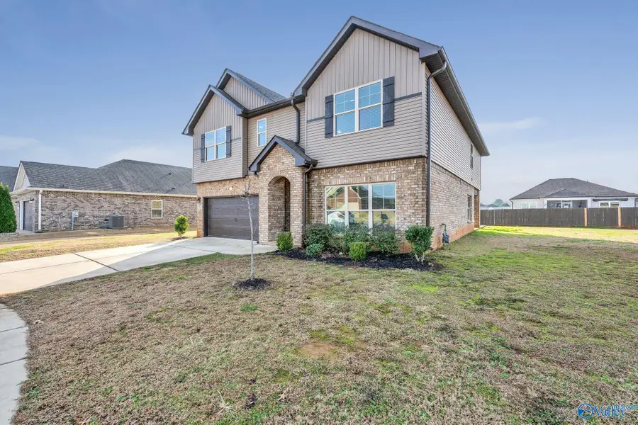 115 Pointe Haven Court, Huntsville, AL 35824 - Image #3