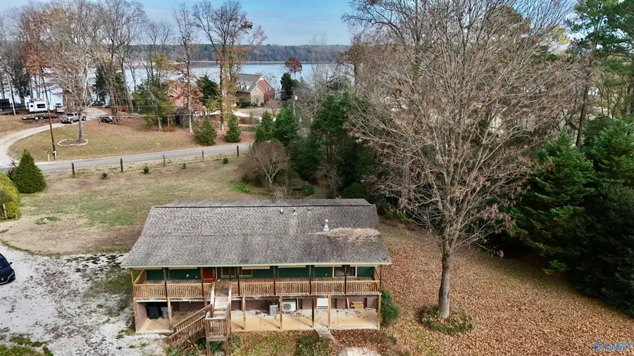 133 Bluff Drive, Rogersville, AL 35652 - Image #2