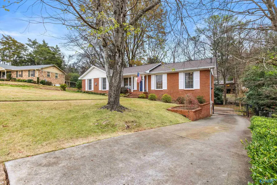 124 Robin Lane, Huntsville, AL 35802 - Image #3
