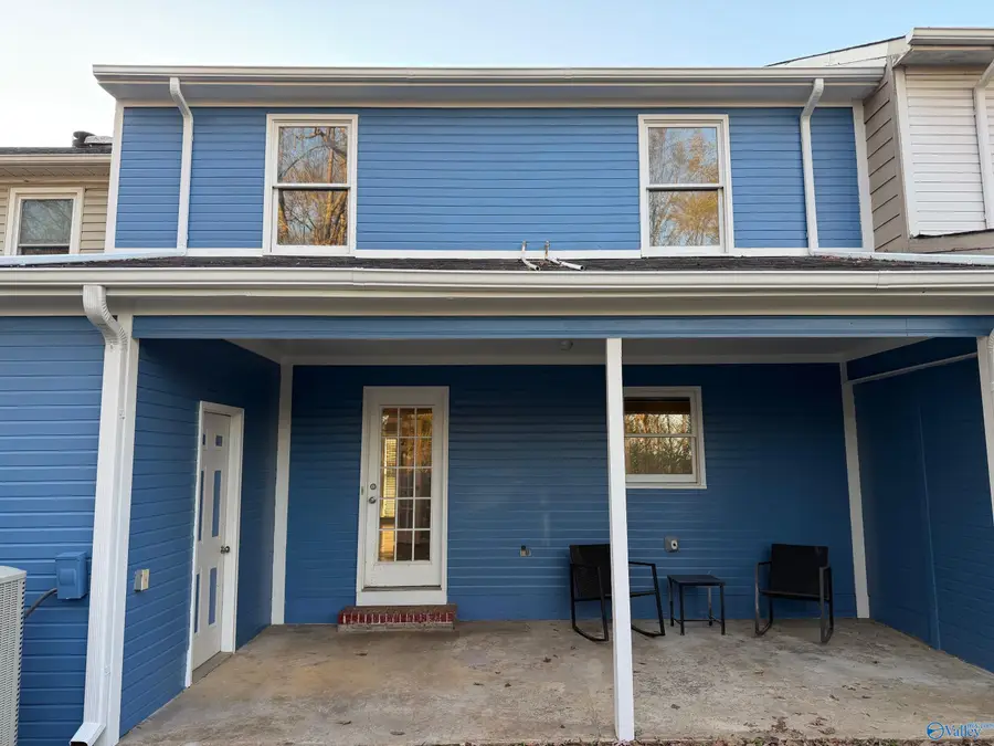 2154 Westbury Court Sw, Decatur, AL 35603 - Image #2