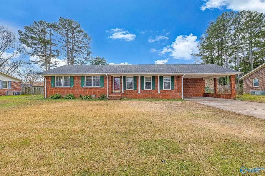 409 Peach Avenue, Albertville, AL 35950 - Image #2