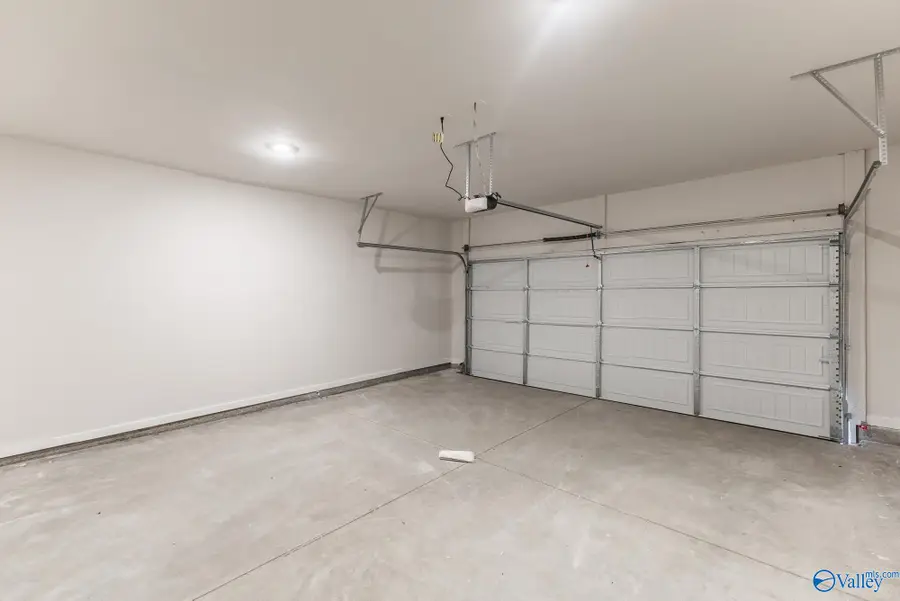 261 Avebury Road, Meridianville, AL 35759 - Image #3